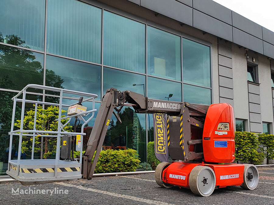 Manitou 120 AETJ hidraulična zglobna platforma