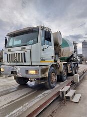 Astra HD7 84 42 kamion s mješalicom za beton